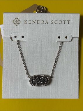 Kendra Scott Elisa Silver Pendant Necklace in Platinum Drusy